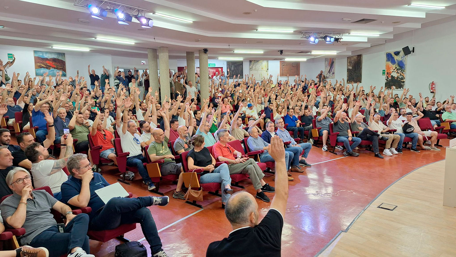 Apoyo unánime a las propuestas de UGT frente al ERE planteado por Ford